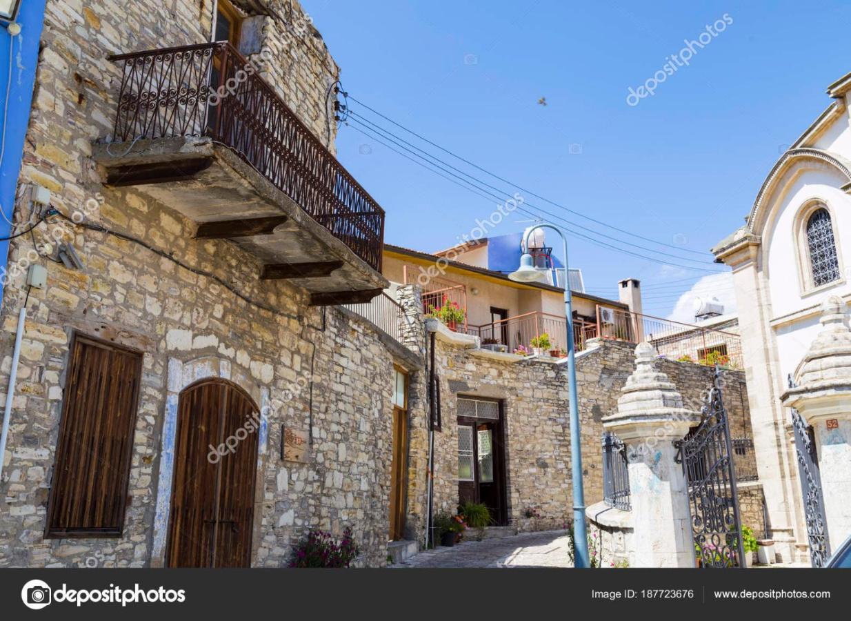 Gregorys Holiday Apartment Larnaca Exterior photo